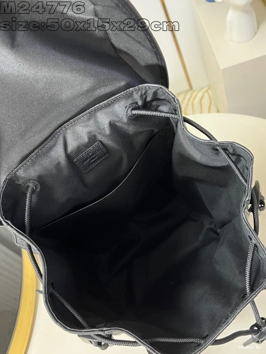 Getaway Louis Vuitton Backpack-29*50*15CM 0716